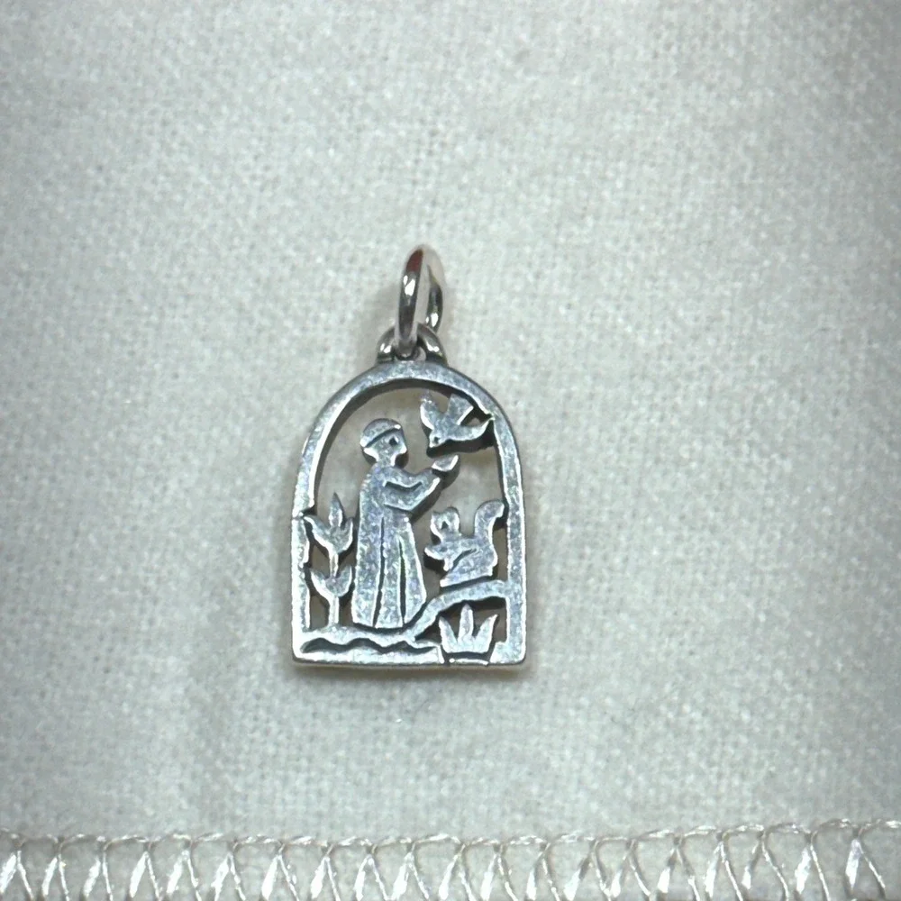 James Avery Retired Sterling Silver St Francis of Assisi Animals Charm‎ Pendant
